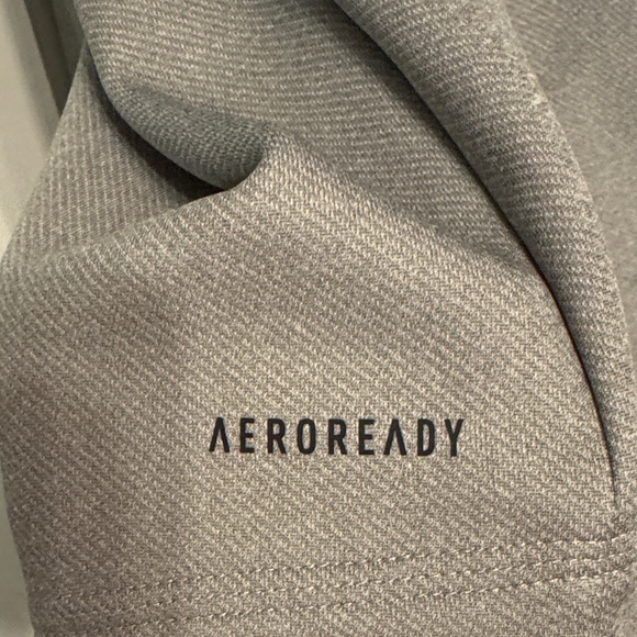 Adidas Heather Gray Sweatshirt with Black Logo. - Picture 4 of 7